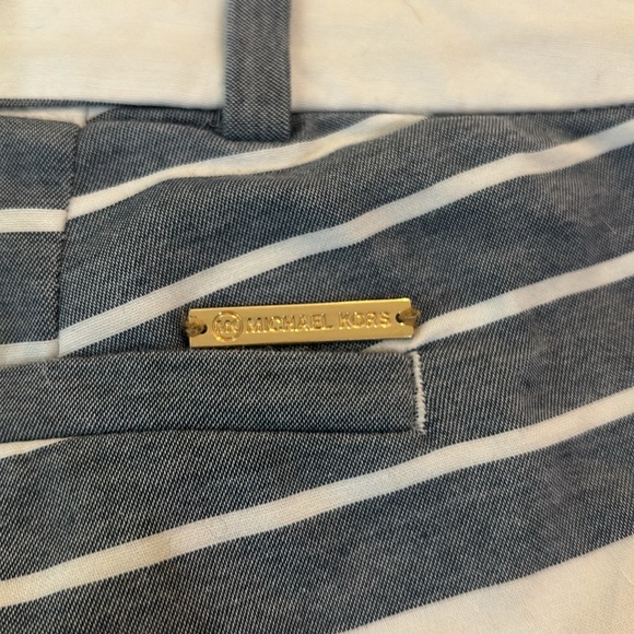 Michael Kors short size 2 - Picture 5 of 6